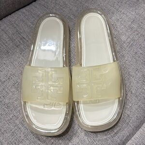 EUC Tory Burch Bubble Jelly Logo-Embossed Women's Slide Flat Flip Flop in Ivory